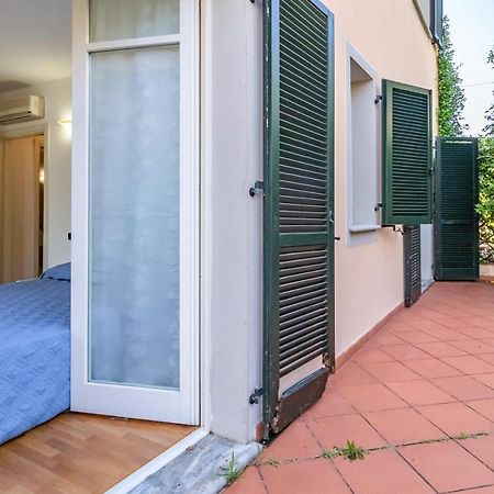 شقة Piana Di Solaro Modern Flat & Swimming Pool ليريسي المظهر الخارجي الصورة